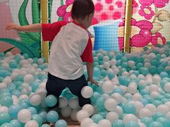 -蒙特利亲子乐园