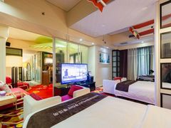 -喜鹊愉家酒店(郑州曼哈顿博览中心地铁站店)