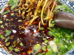 -伊穆祥牛肉面总店·清真