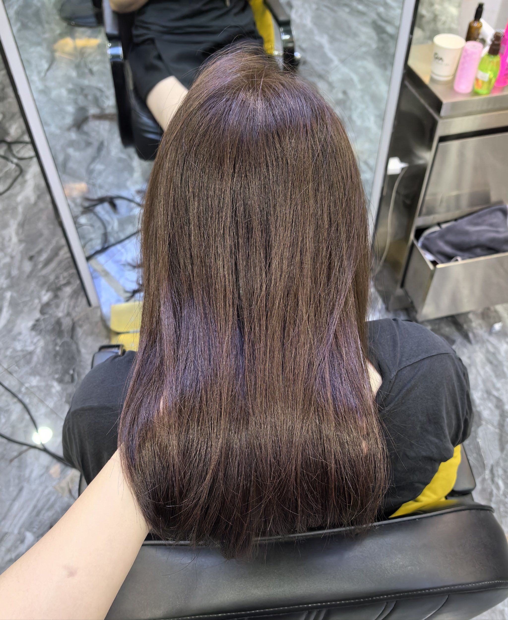 中性色里面特别抗打的一个颜色,后期掉色也不会掉的枯黄枯黄的#巧克力