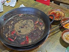-黄潇洒老火锅(九眼桥宏济巷店)