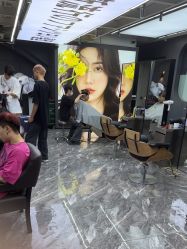 -藤野造型•烫染专业店