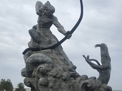 -巴陵广场