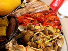 -日进一片海.生腌海鲜火锅.宵夜烧烤(三里屯总店)