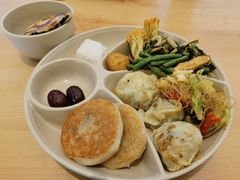 -素满香·全民食养自助(长宁龙之梦店)