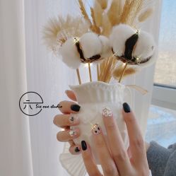 -SixOne六一日式美甲美睫