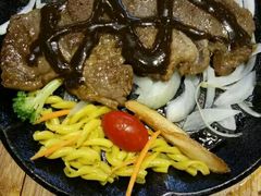 -菲尼克斯牛排店(杉杉奥特莱斯店)