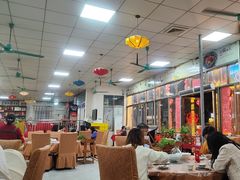 -古榕农庄·桑拿簸箕菜·招牌泥焗鸡(清远长隆店)