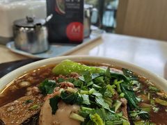 传统猪肉刀削面-东方削面(市政府店)