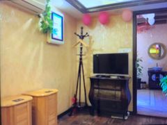 -莱仪堂艾灸经络养生馆(武威东路店)