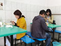 -甘记肥肠粉(马鞍北路店)