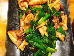 -老东镇啤酒屋海鲜加工·蒸汽海鲜·海鲜烧烤(台东店)