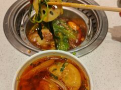 -龍歌自助小火锅(芝罘万达店)