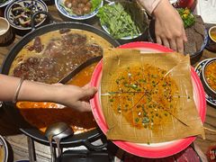 -旧街市鲜货老火锅(大光路店)