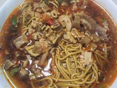 -崇州余荞面(落虹桥店)