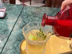 -秘密旅行Bonjour(黑金冠 江南西店)
