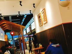 -呼啦面馆·头牌豌杂面(爱琴海店)