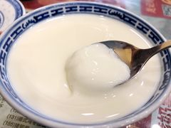 招牌姜撞奶-赵记传承特色牛奶甜品(泉城广场店)