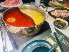 -椰子湾·海南火锅·糟粕醋·椰子鸡(正大广场店)