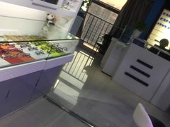-提一眼镜·蔡司·依视路(小寨店)