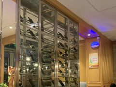 -安徽饭店·白鹭阁自助餐厅(梅山路店)