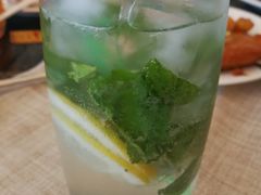 -东方红海鲜百汇(国际大厦店)