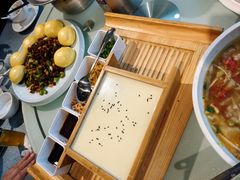 -皖小斌·小葱伴豆腐(丰收路店)