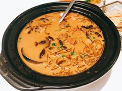 鸡炖蘑菇-山东老家(黄埔分店)