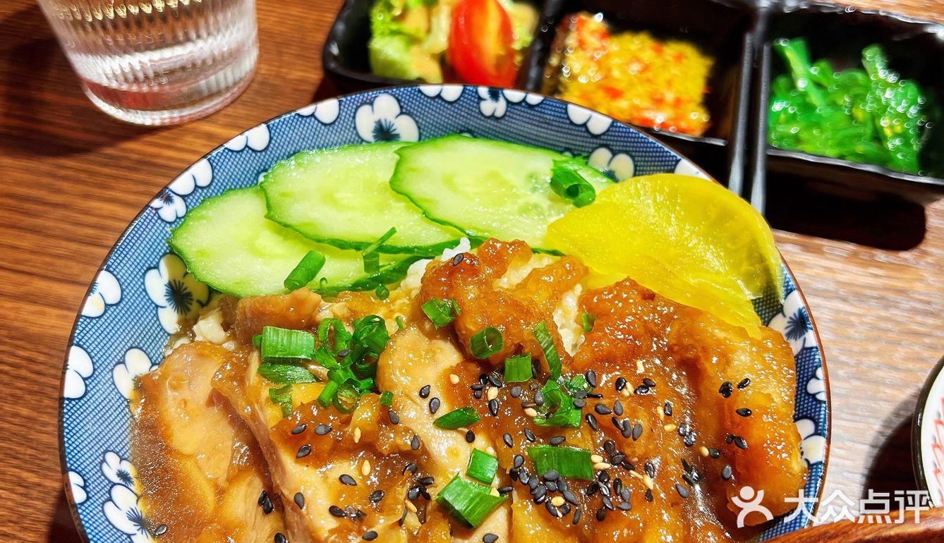 充满仪式感的赤摩·惊天日料，有点可爱~