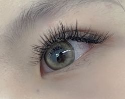 -UU·NAIL美甲美睫專門店