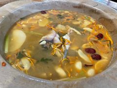-抚仙湖生态石锅鱼野生菌(告庄店)
