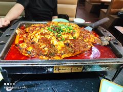 -江边城外烤全鱼(龙德广场店)