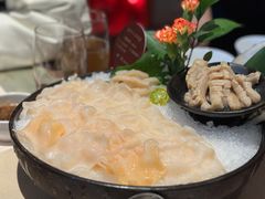 加拿大象拔蚌-協成海鮮火鍋(老店)