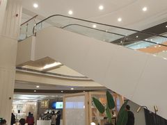 大堂-奈雪的茶(市百一店)