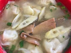 -继红顺河抄手名小吃