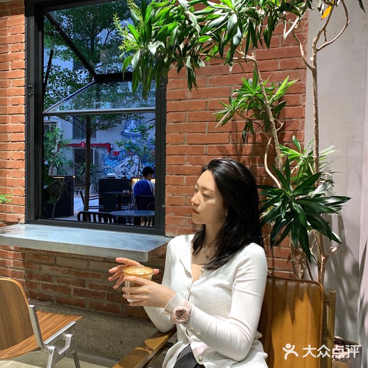 东莞咖啡｜放学了 一起喝杯桂花拿铁☕️吗？