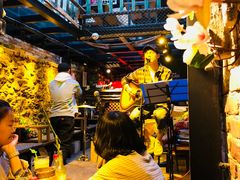 -在路上酒吧(大理古城店)