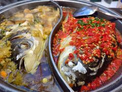 -阿瓦山寨·湘菜现炒·剁椒鱼头王(咸阳总店)