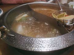 -左庭右院鲜牛肉火锅(金山万达店)