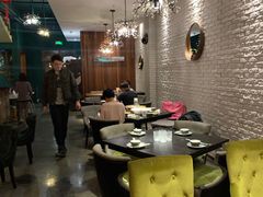 -梧桐树下(云锦世家店)