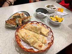 煎饺-芬芳甜品(同福路店)