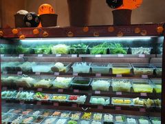 -小蛮椒麻辣烫·麻辣拌(青浦宝龙店)