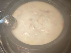 -大匠工房古船木艺术餐厅·猪肚鸡专门店(长白仙岛店)
