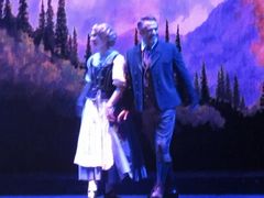 -交通银行前滩31演艺中心