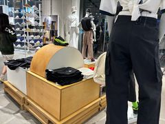 -NIKE KICKS LOUNGE体验店(北京新中关店)