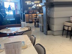 -必胜客(砂之船中东奥莱店)