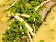 雪菜烧大黄鱼-钱塘花园·宁波菜
