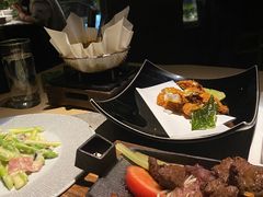 -穹六人间 people 6(岳阳路店)