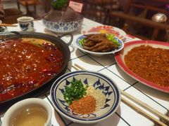 -旧街市鲜货老火锅(大光路店)