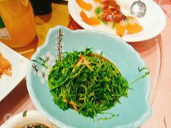 -伊和园清真餐饮